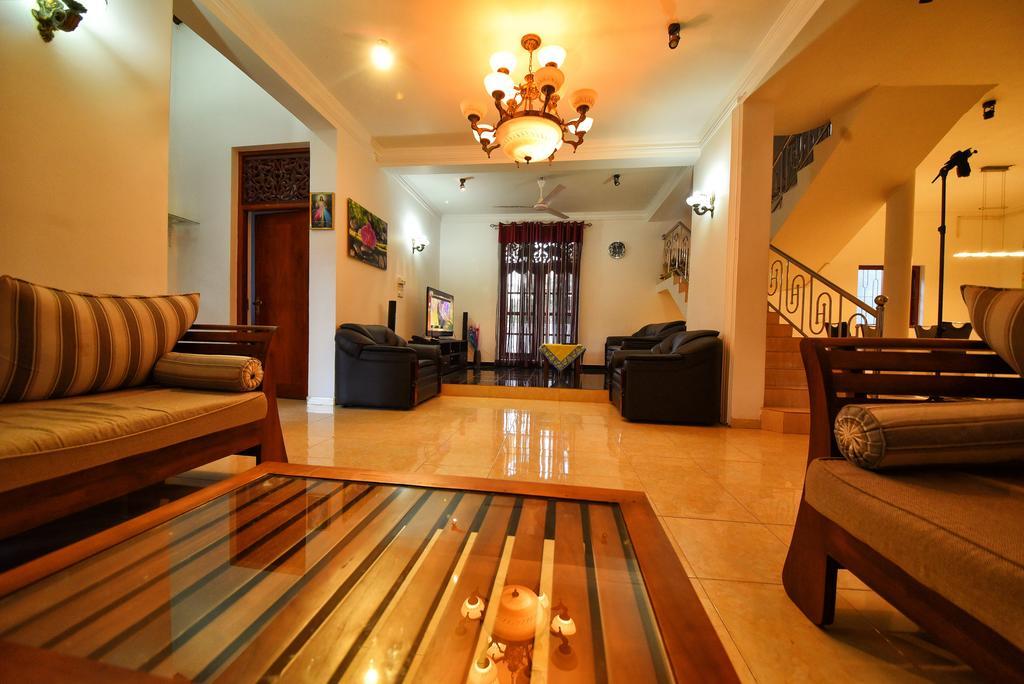 Asian Villa Negombo Dış mekan fotoğraf